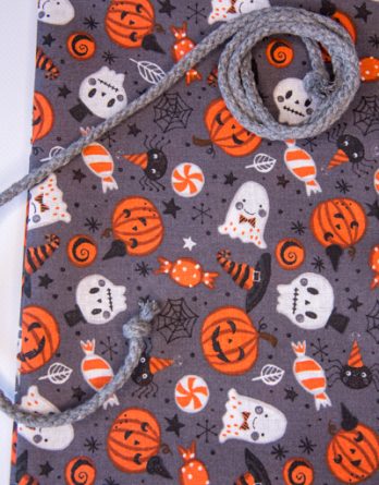 Kit couture petit pochon à bonbons - Bonbons et personnages d'halloween cordon coton gris
