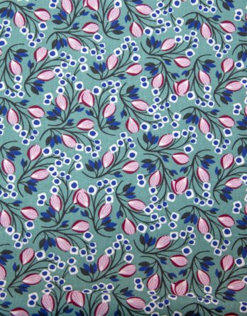 Coupon de tissu coton - Fleurs roses et bleues sur fond vert d'eau - OEKO-TEX