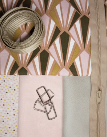 Le kit de couture sac Hugo (tailles 1 et 2)  - Graphique poudré rose, beige et caramel /fond de sac épais gris clair