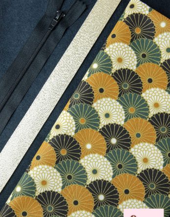 Kit de couture trousse Louisette (Toute taille) - Suédine double face/ coton rosaces nippon or, vert et noir