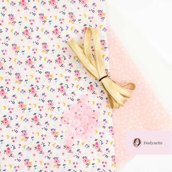 Le kit couture mini sac de beauté MIMY - Baldia/ pois fond rose