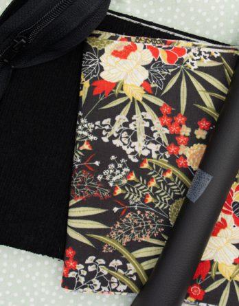 Kit couture trousse Raphaël taille 1 ou2 - Fleurs du japon fond noir / velours côtelé noir, simili cuir noir