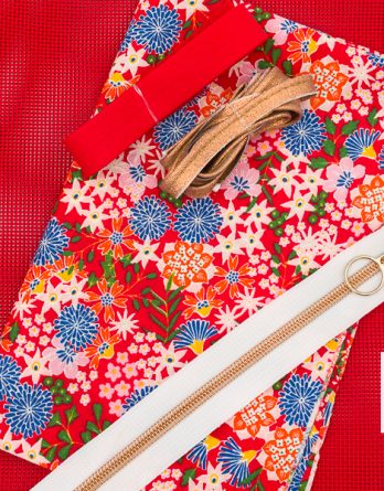 PRECOMMANDE Kit couture: trousse Paloma (version bi-matière) - coloris Mysaki rouge